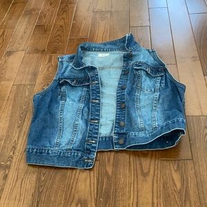 Jean vest, excellent condition